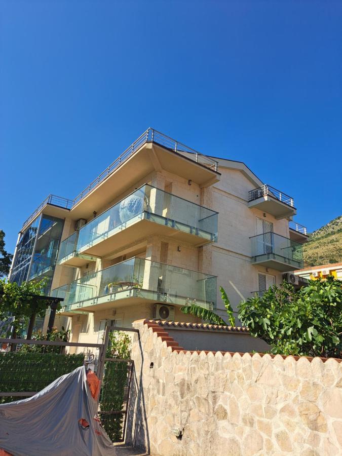 Apartments With Sea View In Prcanj Kotor Kültér fotó