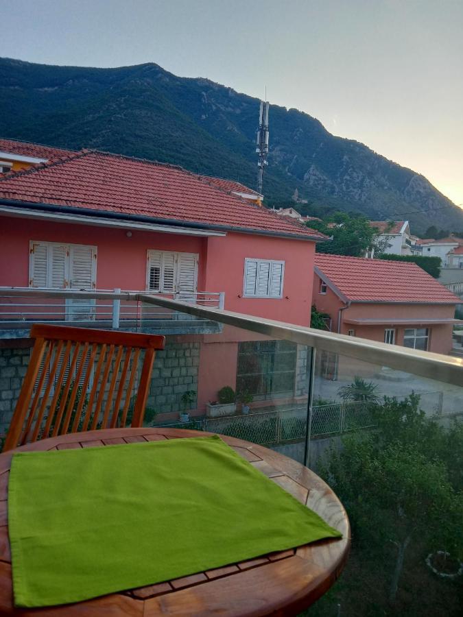 Apartments With Sea View In Prcanj Kotor Kültér fotó